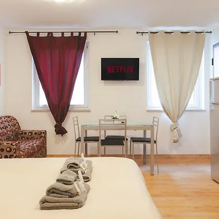 Free Netflix & Wifi Cozy Private Muraglione Apartment *